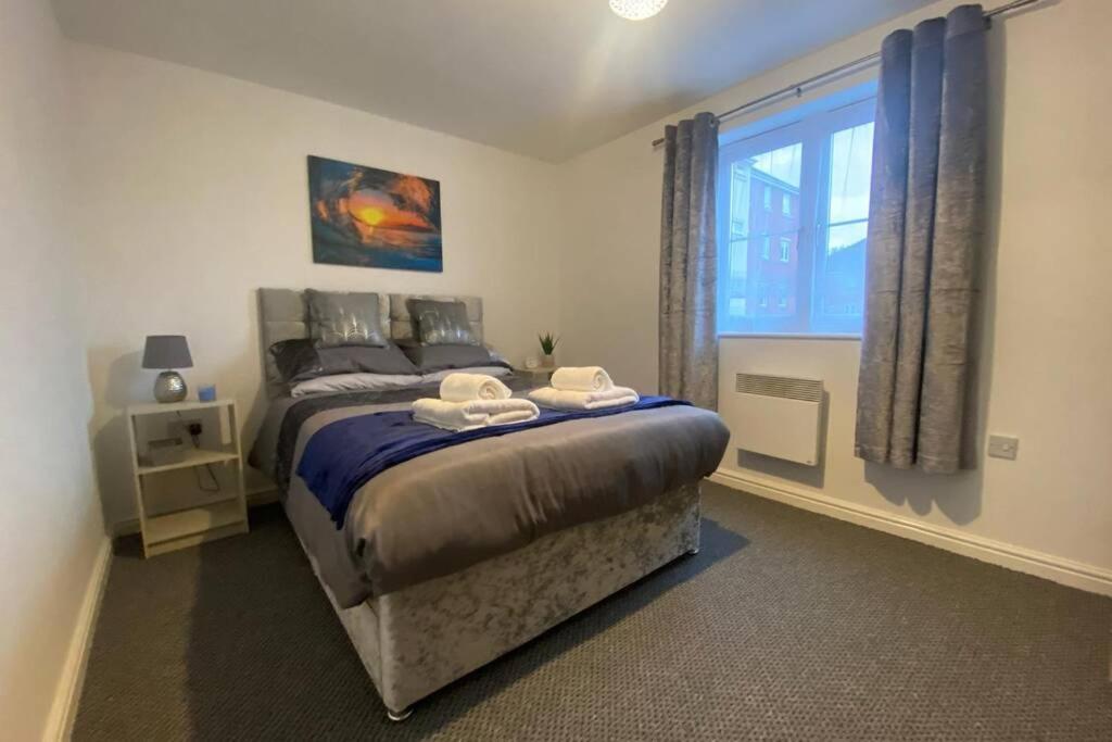 The Onyx Suite - 1 Bed Apartment W/ Free Parking Cardiff Dış mekan fotoğraf