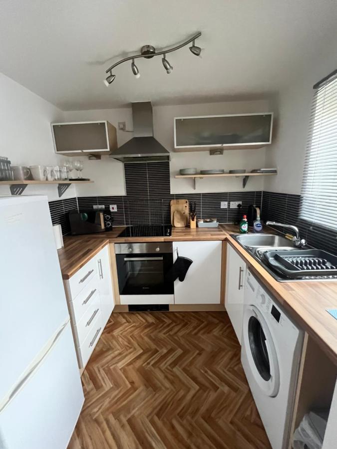 The Onyx Suite - 1 Bed Apartment W/ Free Parking Cardiff Dış mekan fotoğraf
